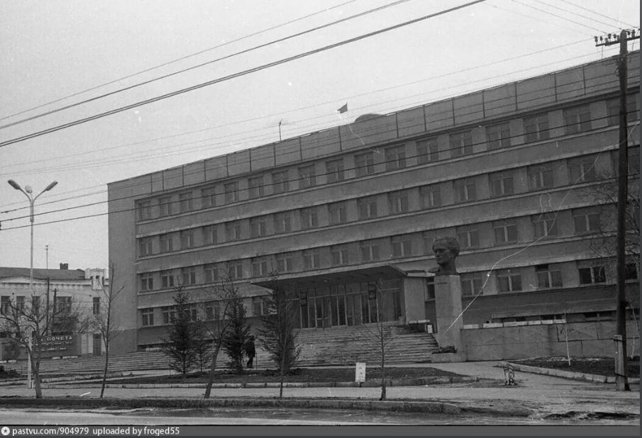 ��. 10 ����� ������� ����������� ������������� ������ 1976 �����: ������ �.� [� ����� ���� ��������]